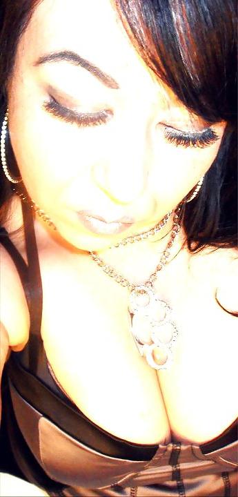 25P Big tit latina milf