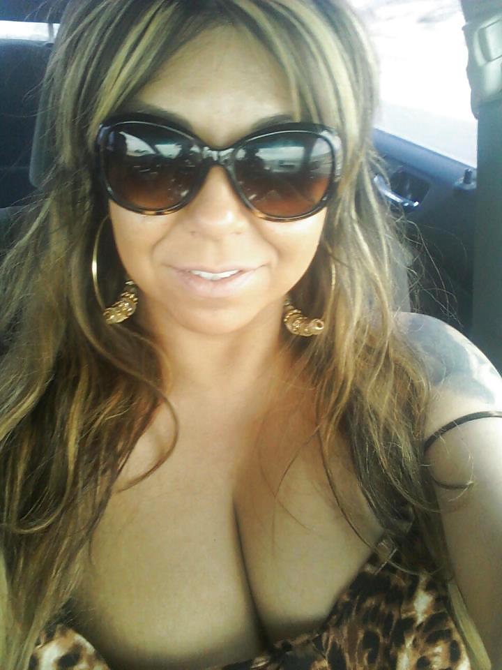 25P Big tit latina milf