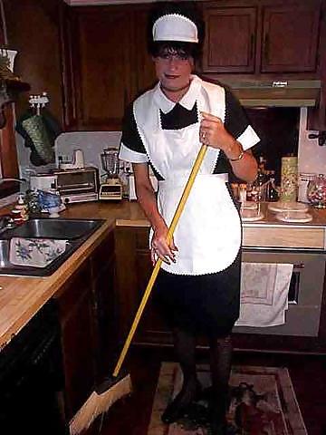 9P Sissy Maid Sindi Maid Duties