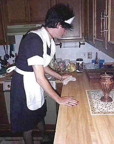 9P Sissy Maid Sindi Maid Duties
