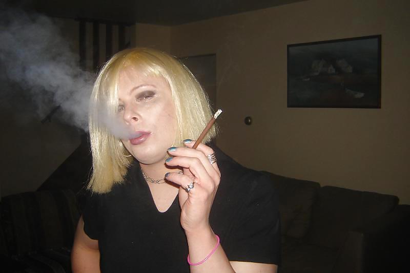 23P Smoking gurls 5