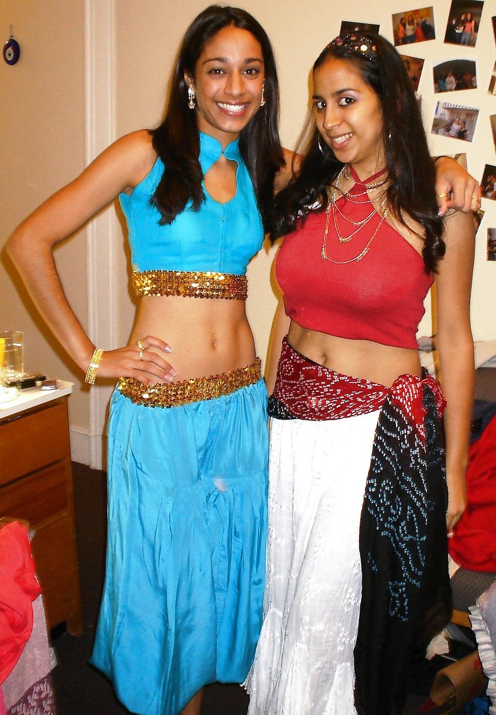 19P Hot, young Indian pussy #2