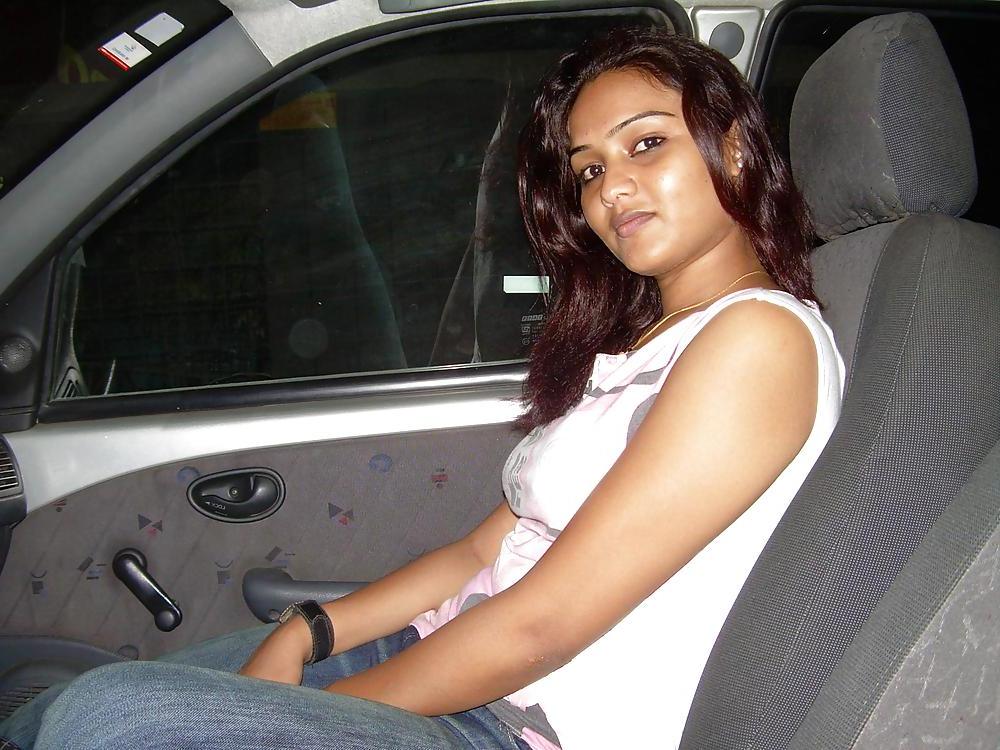 19P Hot, young Indian pussy #2