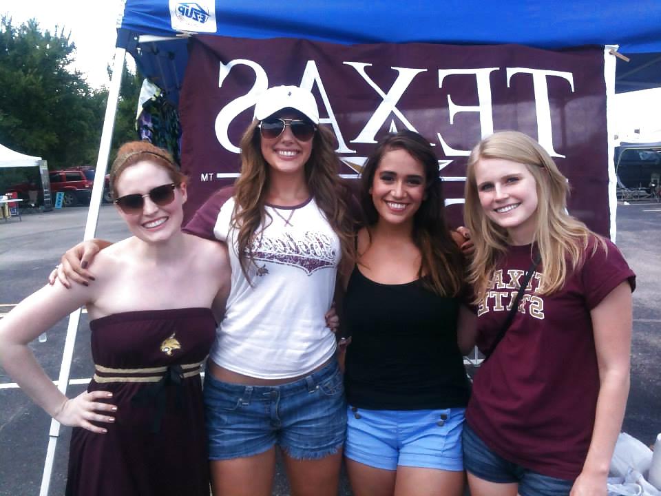 25P College teen sorority girls
