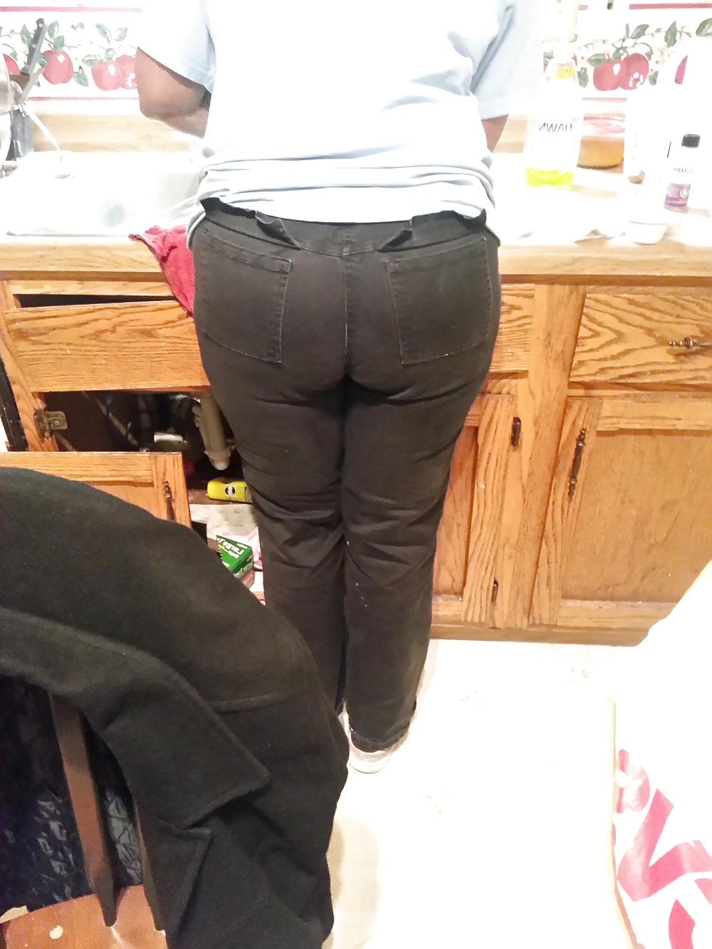 12P Aunts Ass 2 Milf Ebony Mature Voyeur