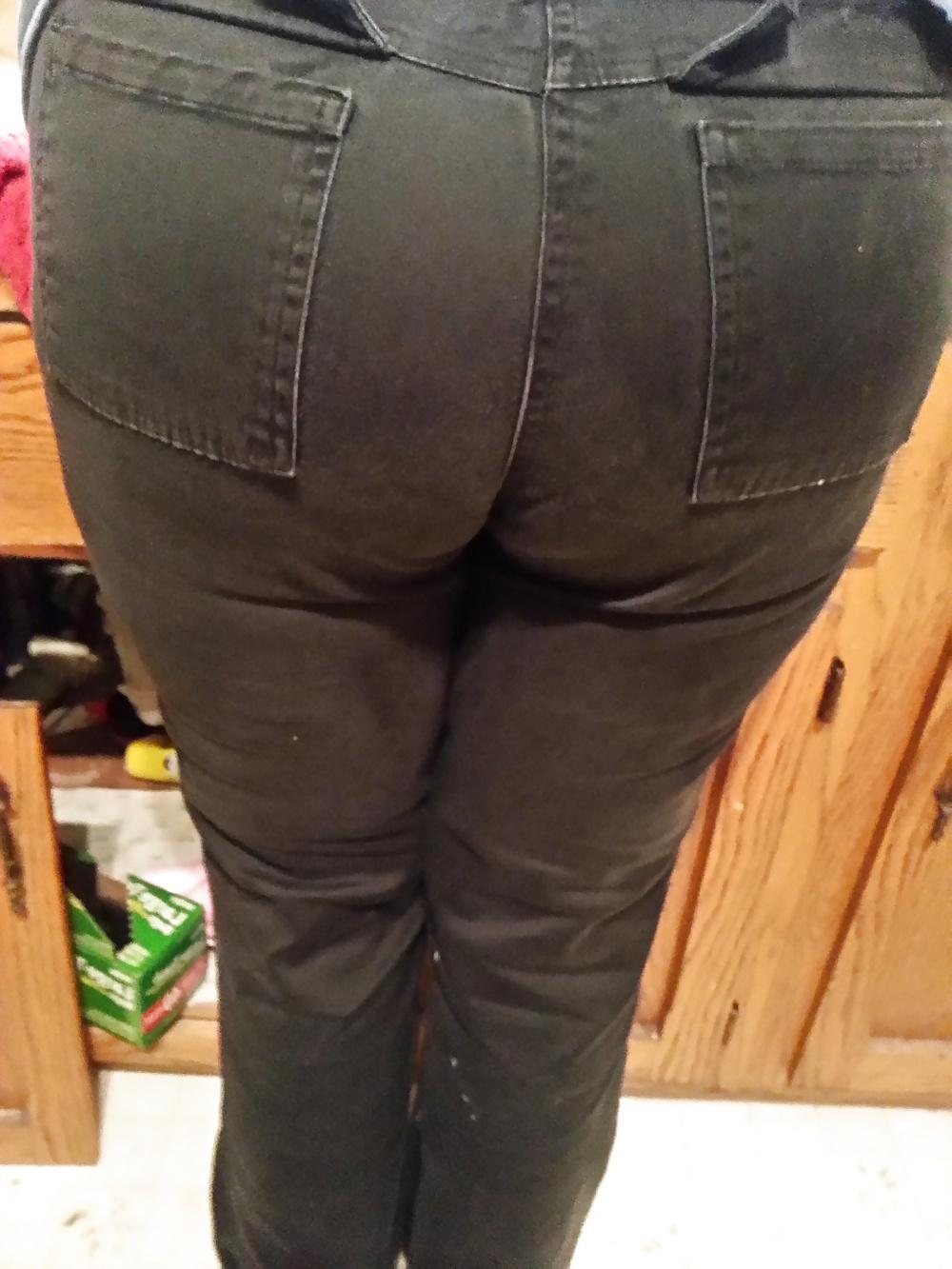 12P Aunts Ass 2 Milf Ebony Mature Voyeur
