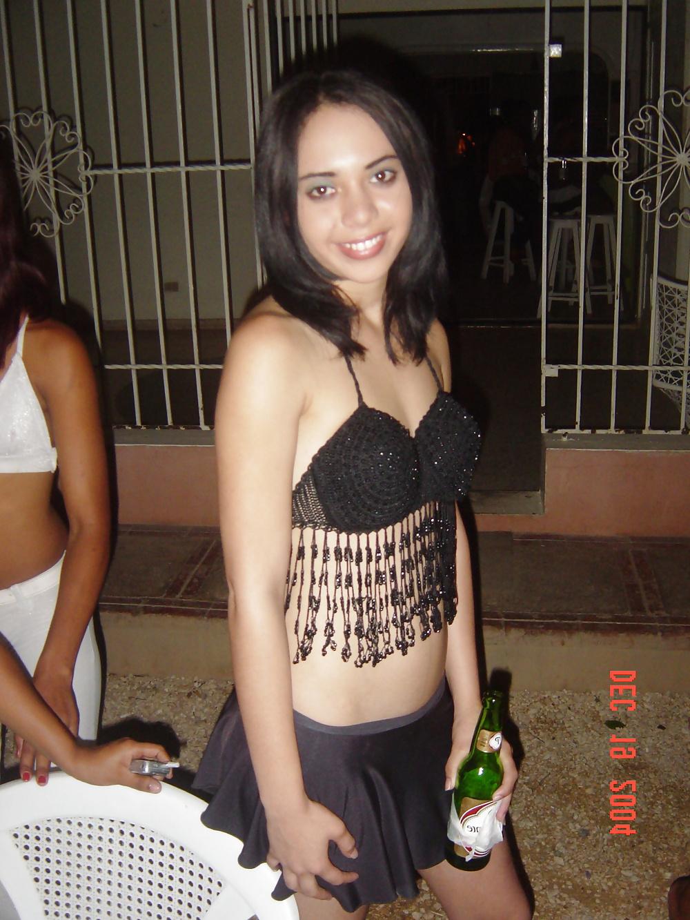25P Ebony Sexy Party