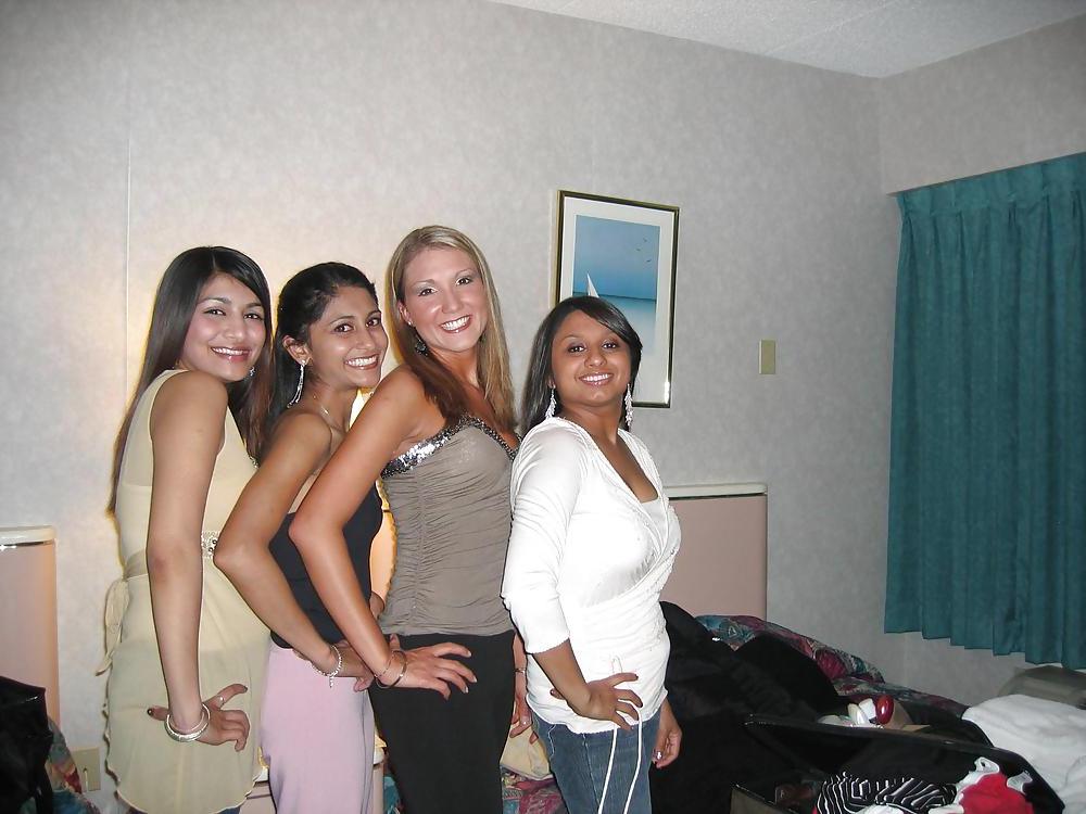 16P Hot, young Indian pussy #1
