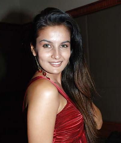 14P Indian Desi Television Babes & Aunts for Degrading 