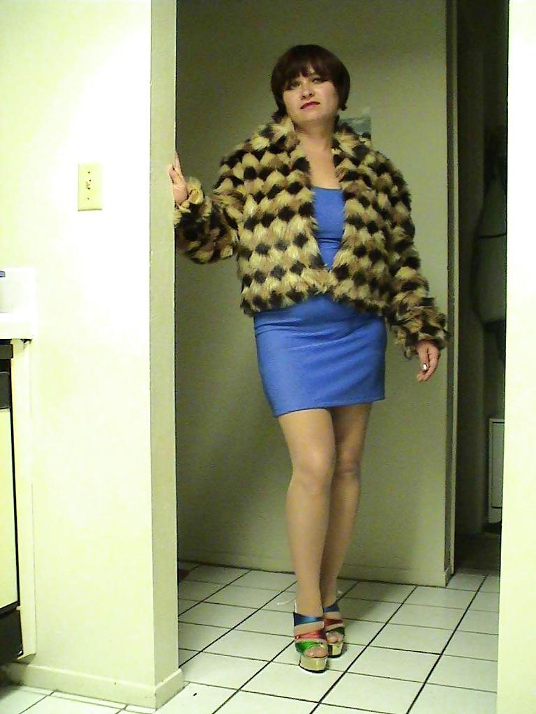 25P Russian married slut Anna Nikolaeva, now lives in the U.S.20