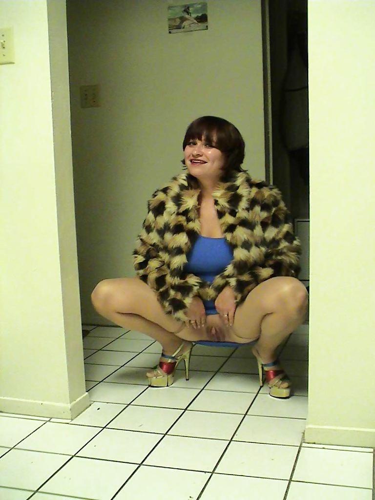 25P Russian married slut Anna Nikolaeva, now lives in the U.S.20