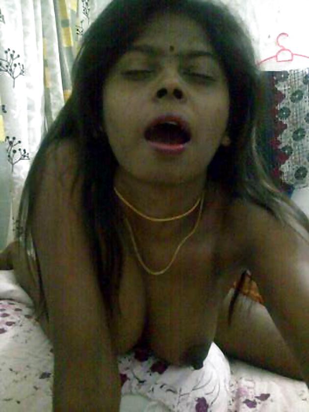 23P Indian Tamil Wife Malathi