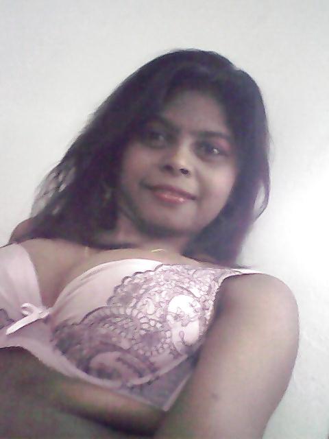 23P Indian Tamil Wife Malathi