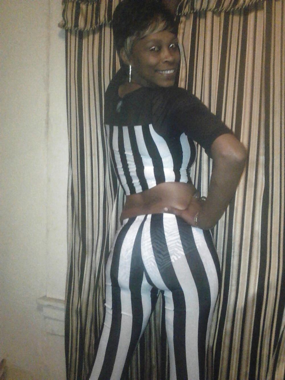 20P Black and ebony big tits 