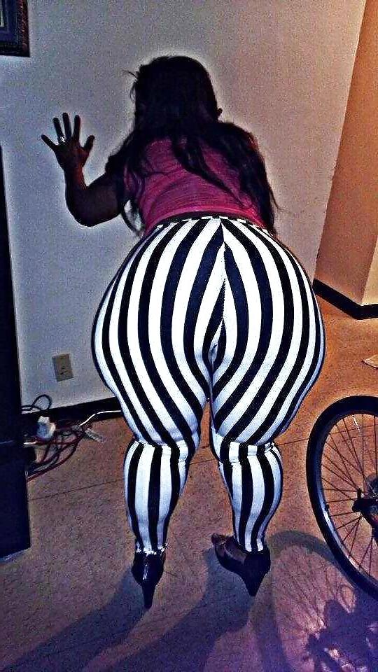 25P Big Girls 34 Ibstroking!!!!!