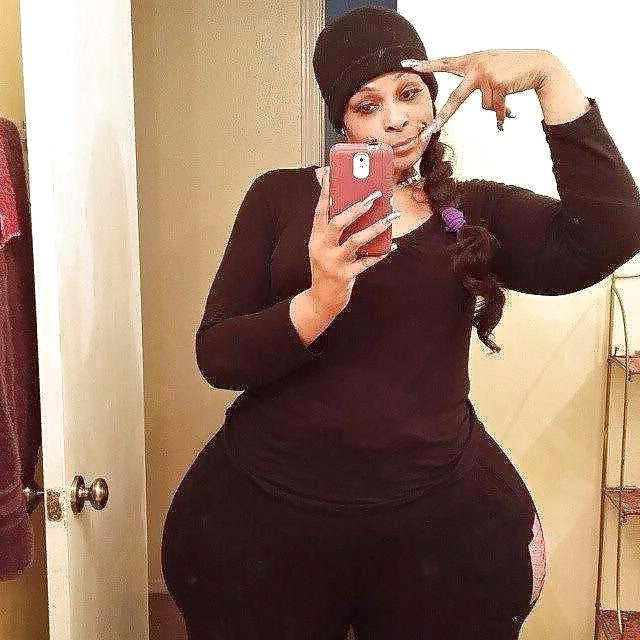 25P Big Girls 34 Ibstroking!!!!!