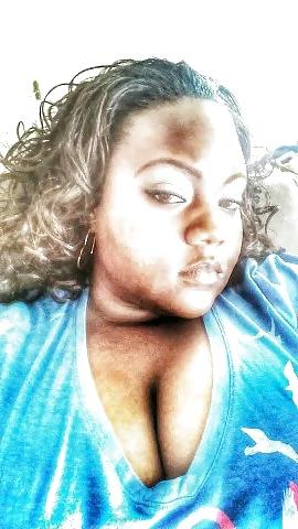 12P Big boobs chubby black milf