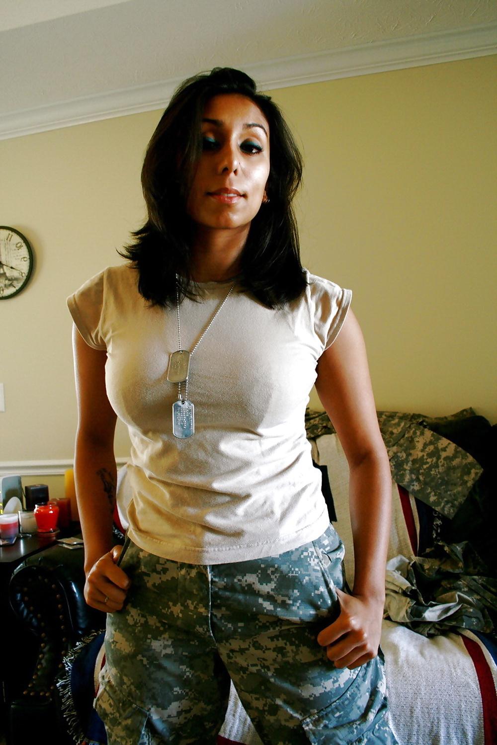 25P God Bless American And Hot G. I. Jane 