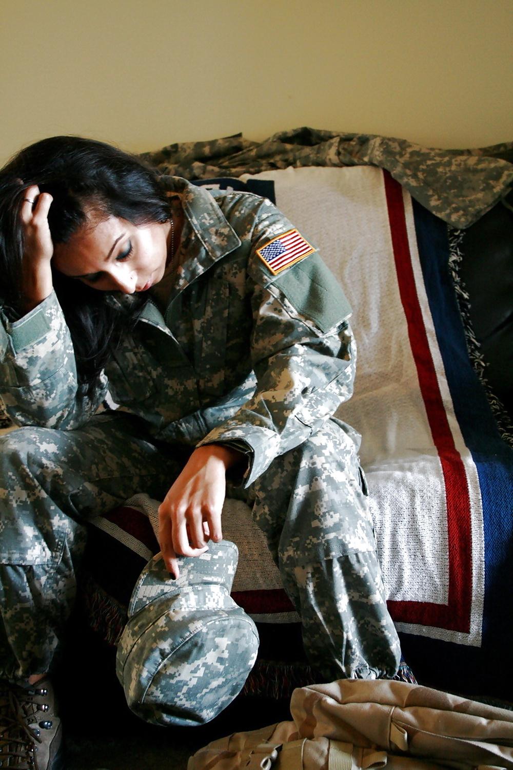 25P God Bless American And Hot G. I. Jane 