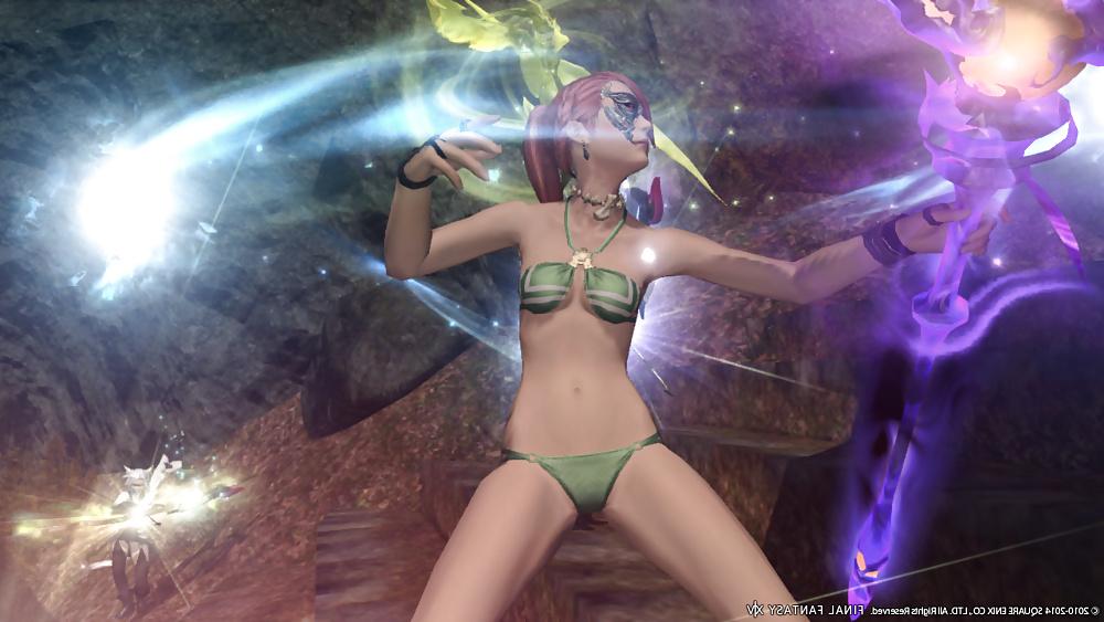 25P Even more sexy FFXIV Babes III