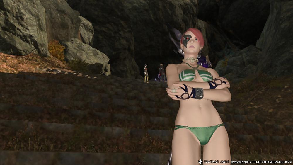 25P Even more sexy FFXIV Babes III