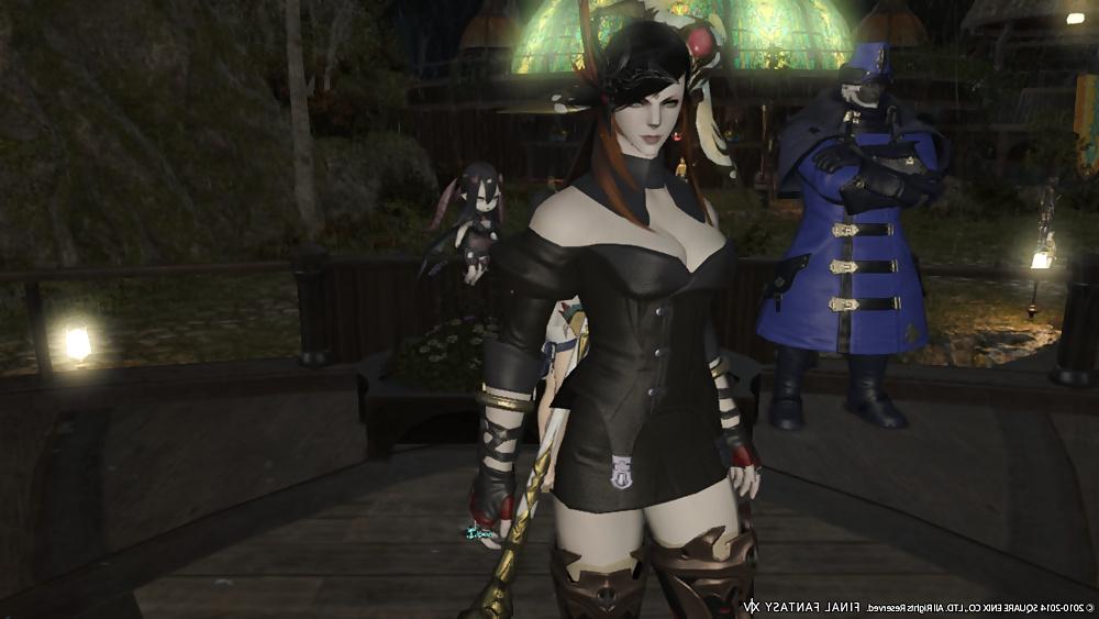 25P Even more sexy FFXIV Babes III