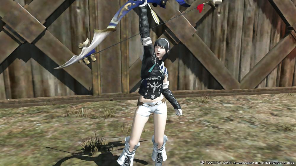 25P Even more sexy FFXIV Babes III
