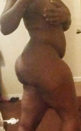 7P Brownskin hairy pussy 