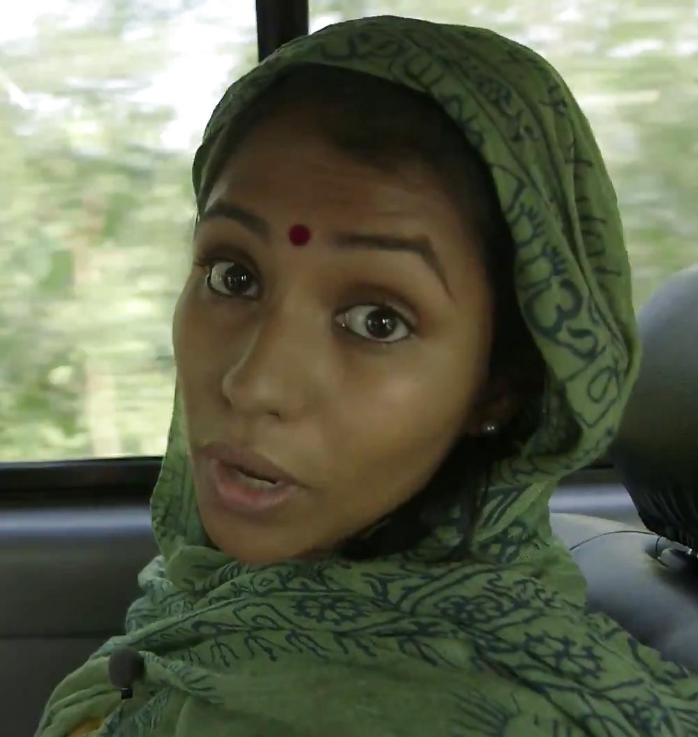 25P Bengali American Slut needs cum all over her Ass and Face