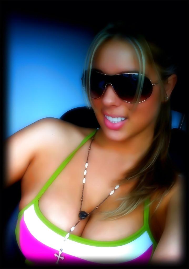 25P Just Big Boobs and Big Tits Babes in Tops - Part 2