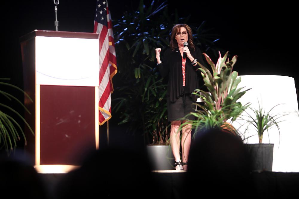 25P Adore masturbating to conservative Sarah Palin