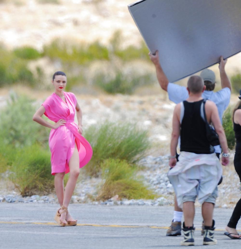 23P Miranda Kerr Her Mom Boobs During a Photoshoot