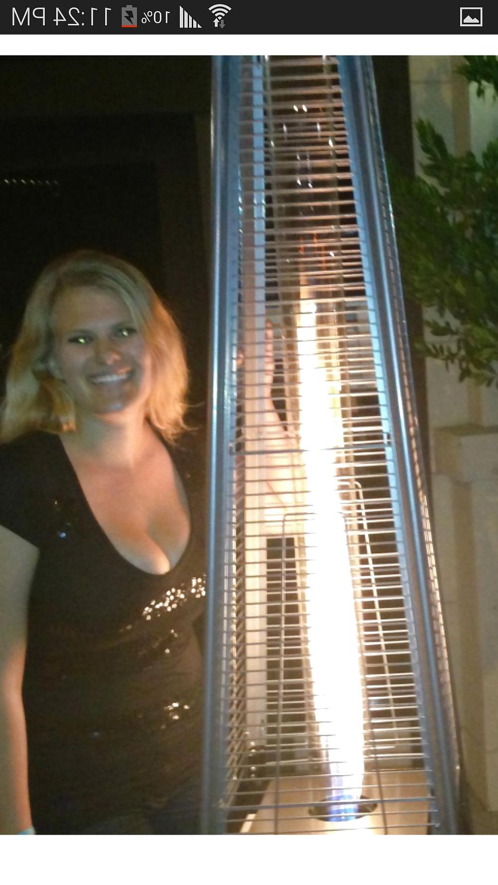 20P Amateur collage girl huge boobs