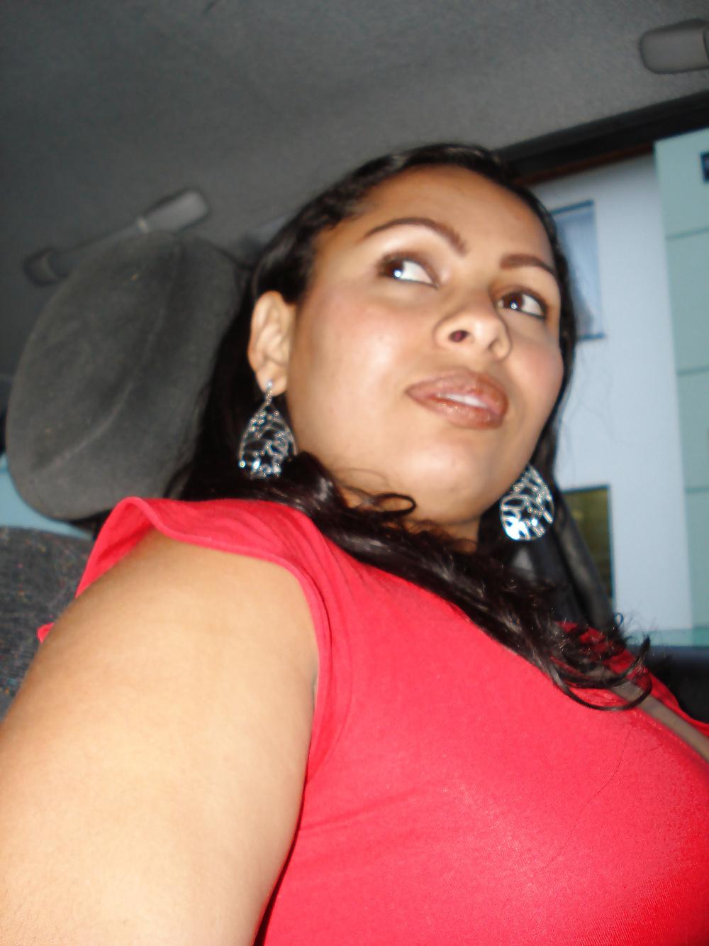 14P SDRUWS2 - CAUGHT ON THE STREET BRUNETTE HO