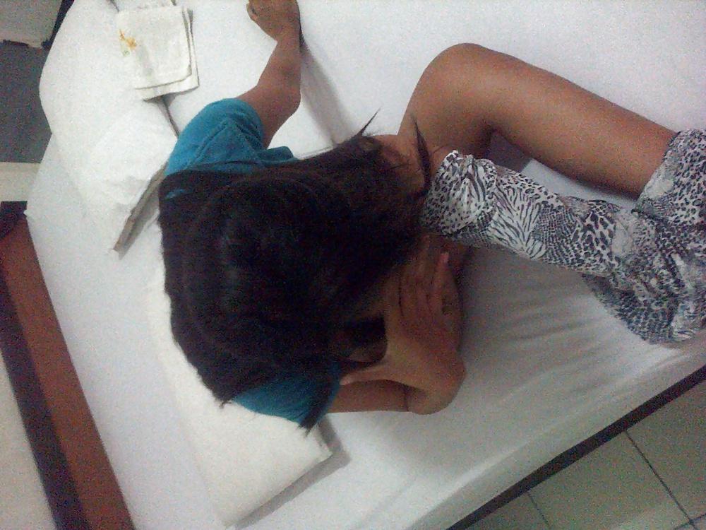 10P Indonesian sex worker