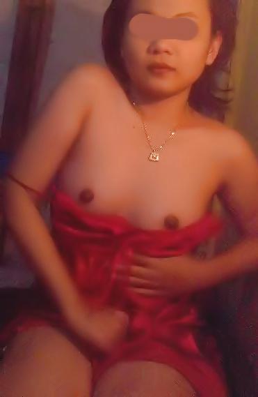 25P Indonesian boobs