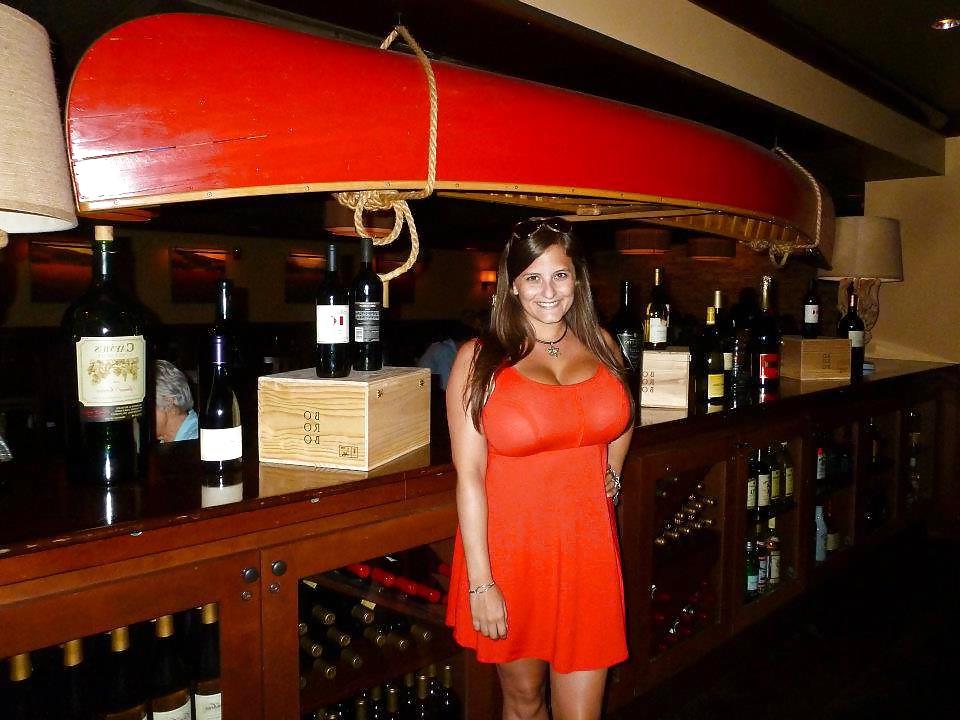 10P American Girl With Huge Tits
