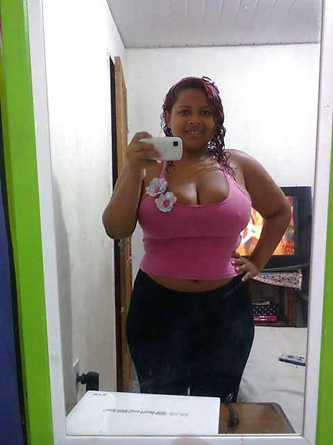 25P Fat Tits FB