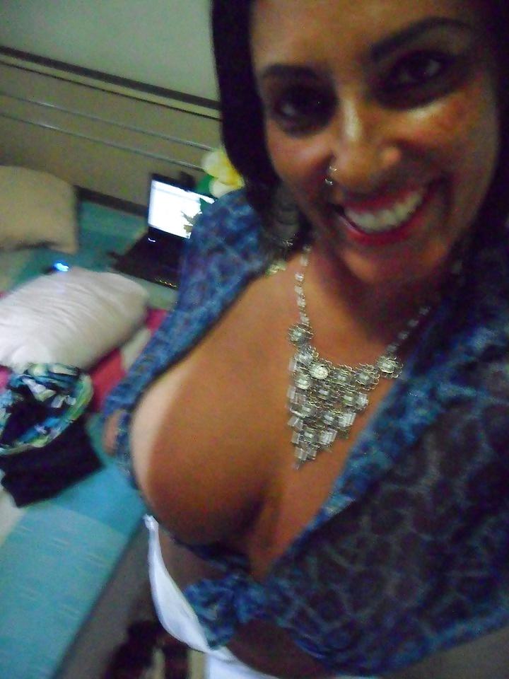 25P Fat Tits FB