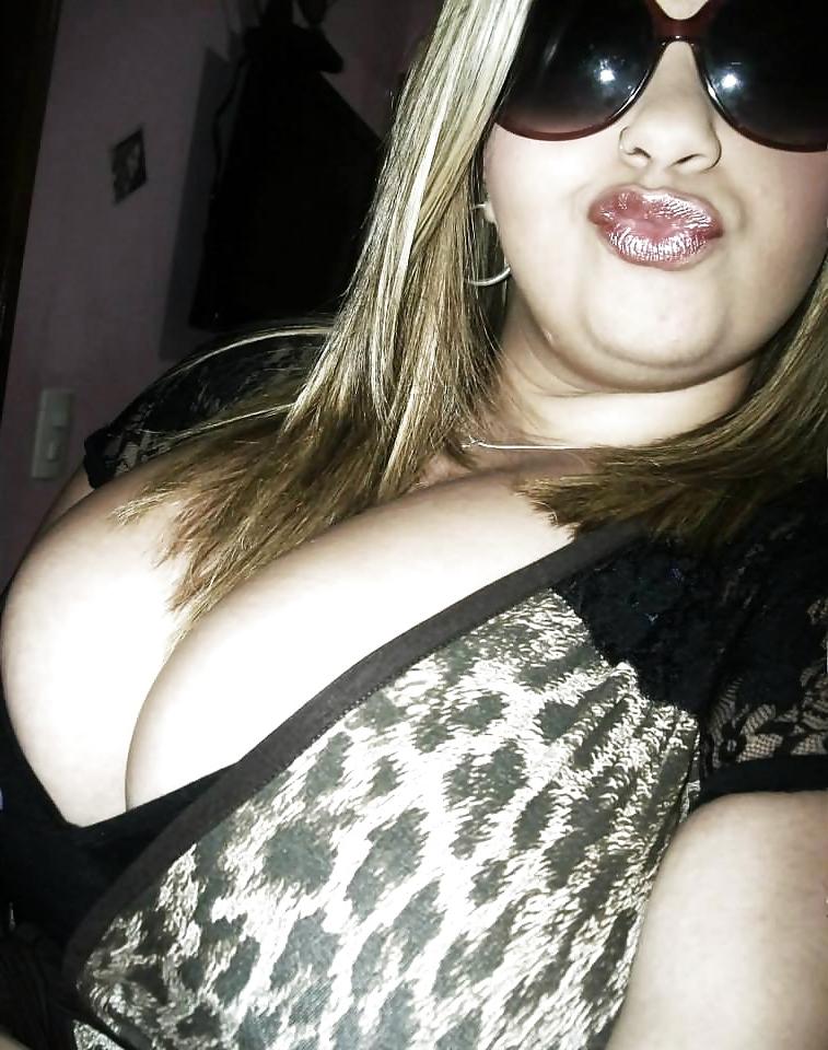 25P Fat Tits FB