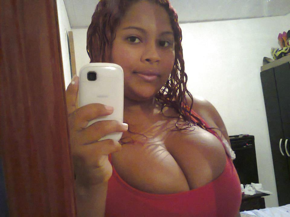 25P Fat Tits FB