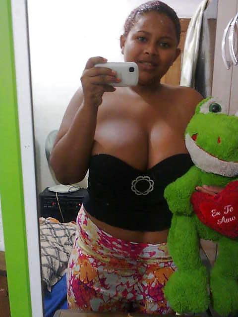 25P Fat Tits FB