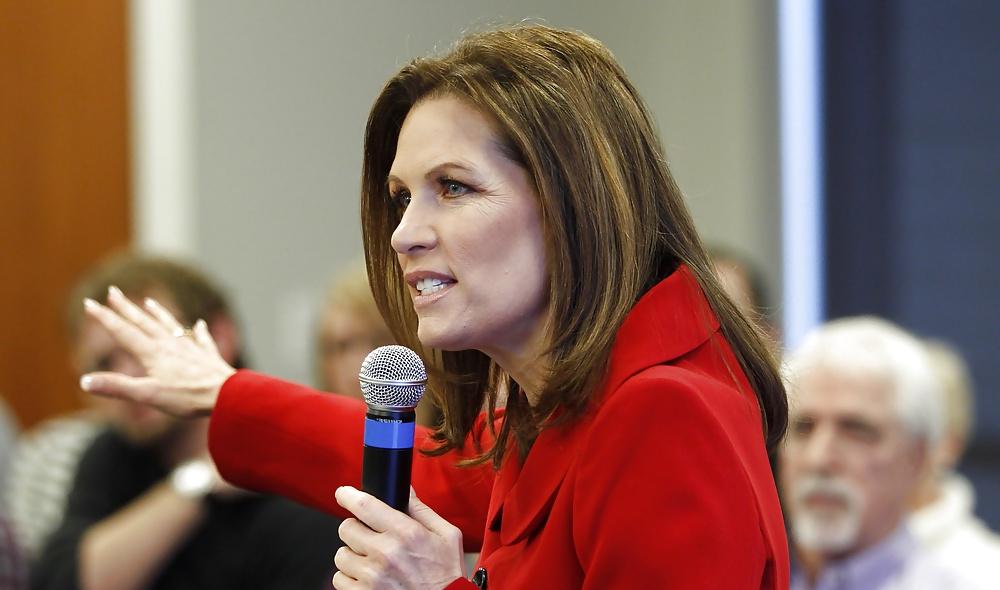25P Adore masturbating to conservative Michele Bachmann
