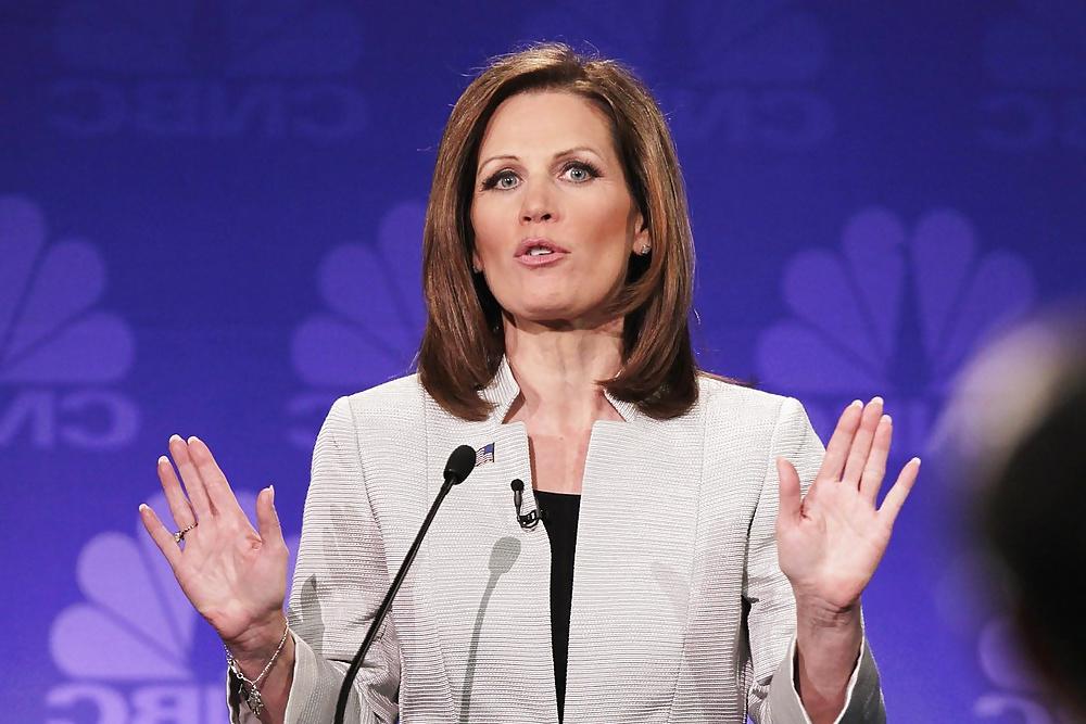 25P Adore masturbating to conservative Michele Bachmann