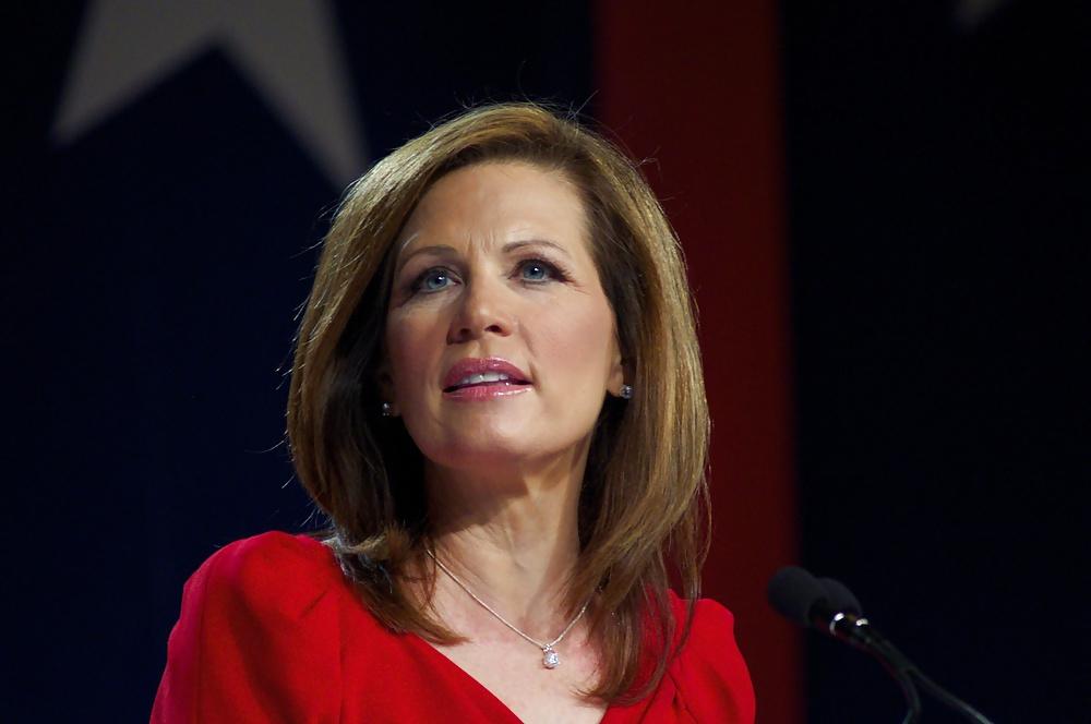 25P Adore masturbating to conservative Michele Bachmann