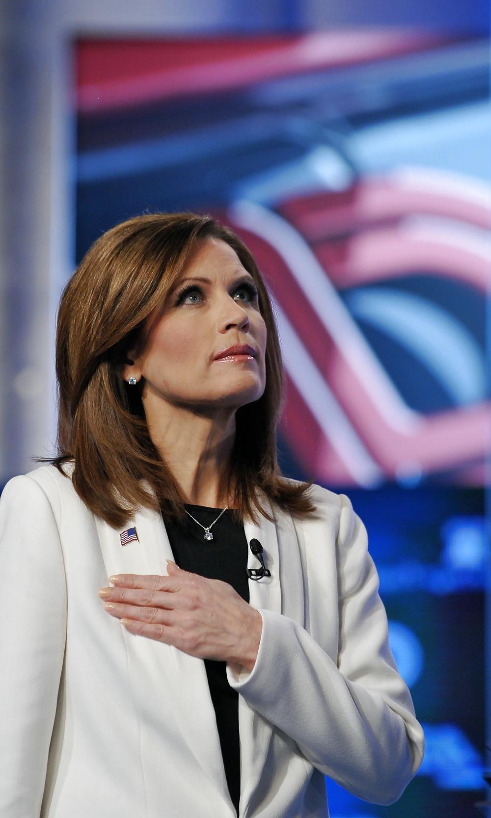 25P Adore masturbating to conservative Michele Bachmann