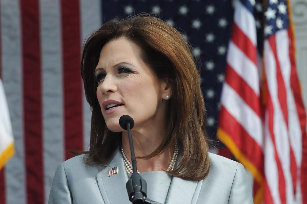 25P Adore masturbating to conservative Michele Bachmann