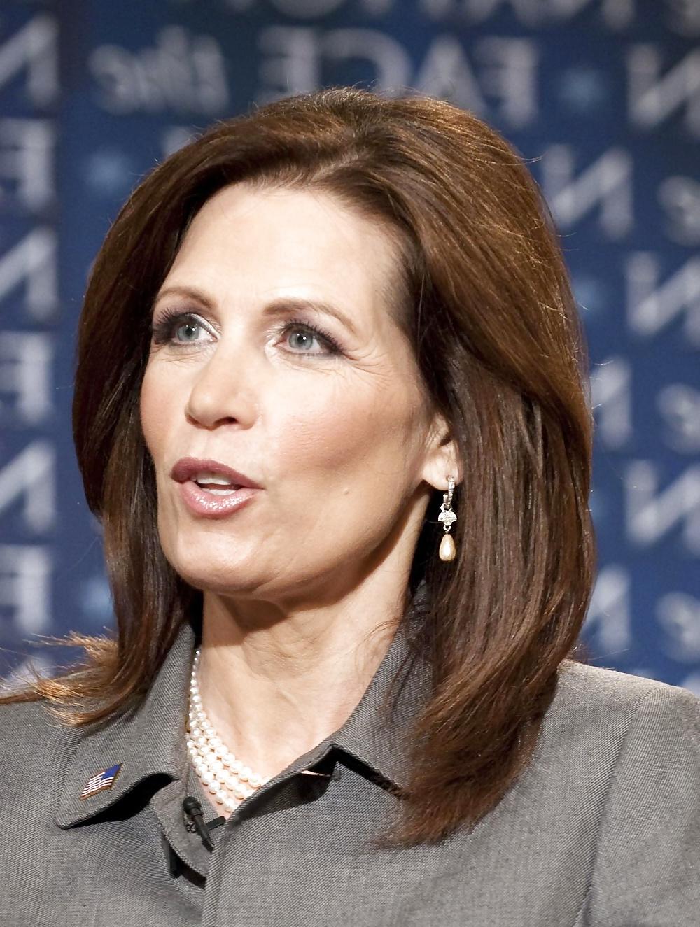 25P Adore masturbating to conservative Michele Bachmann