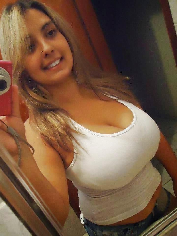 25P Huge Boobs Random Mix Vol 2