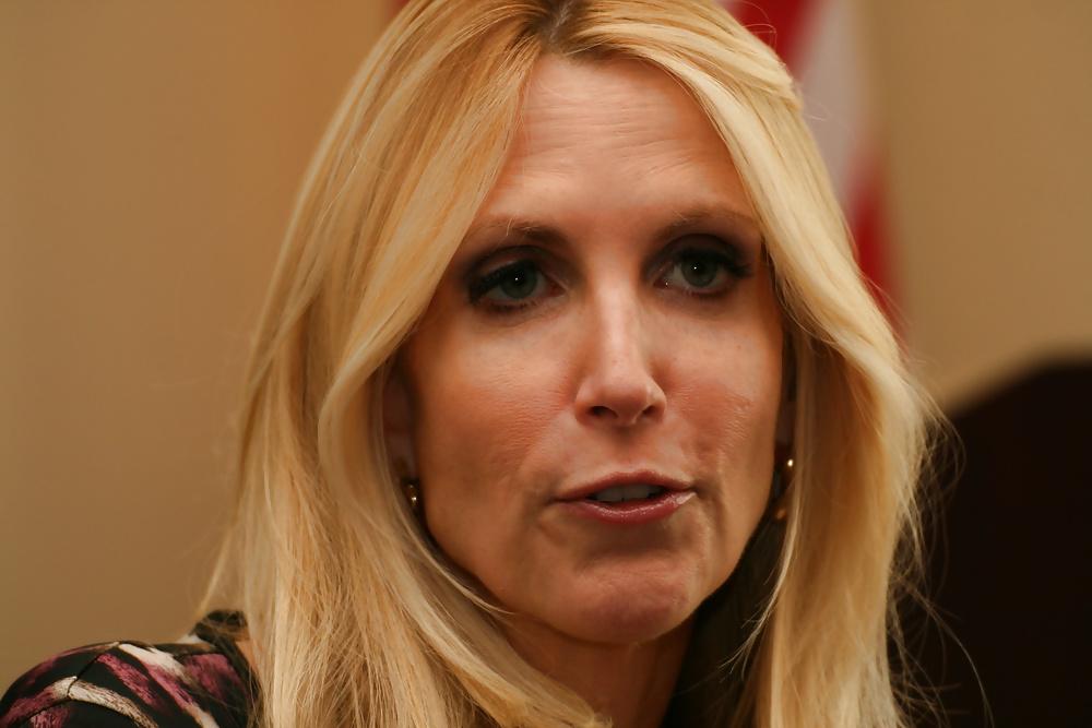 25P Adore masturbating to conservative Ann Coulter